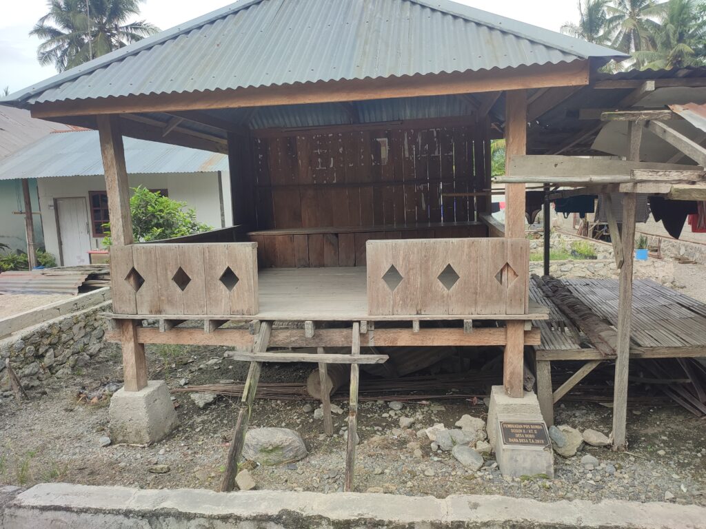 Pos Ronda masing-masing Dusun di Desa Bobo